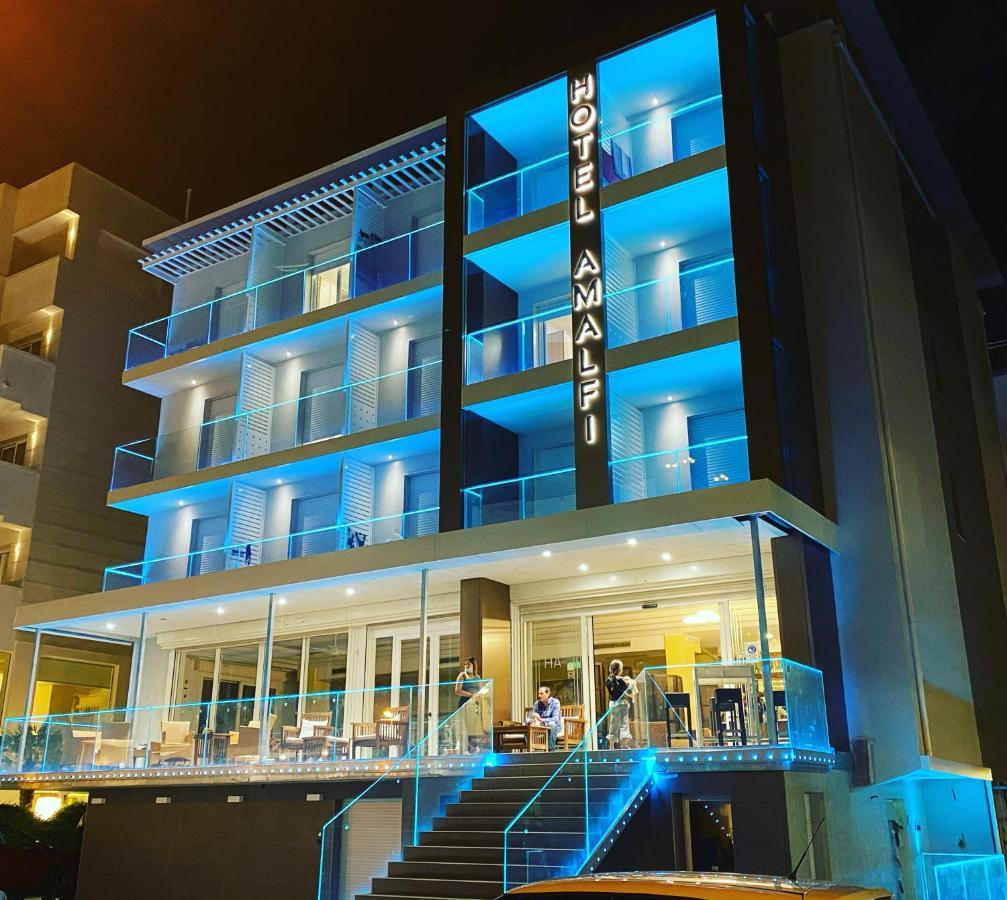 Hotel Amalfi - Smart Hotel Riccione Exteriör bild