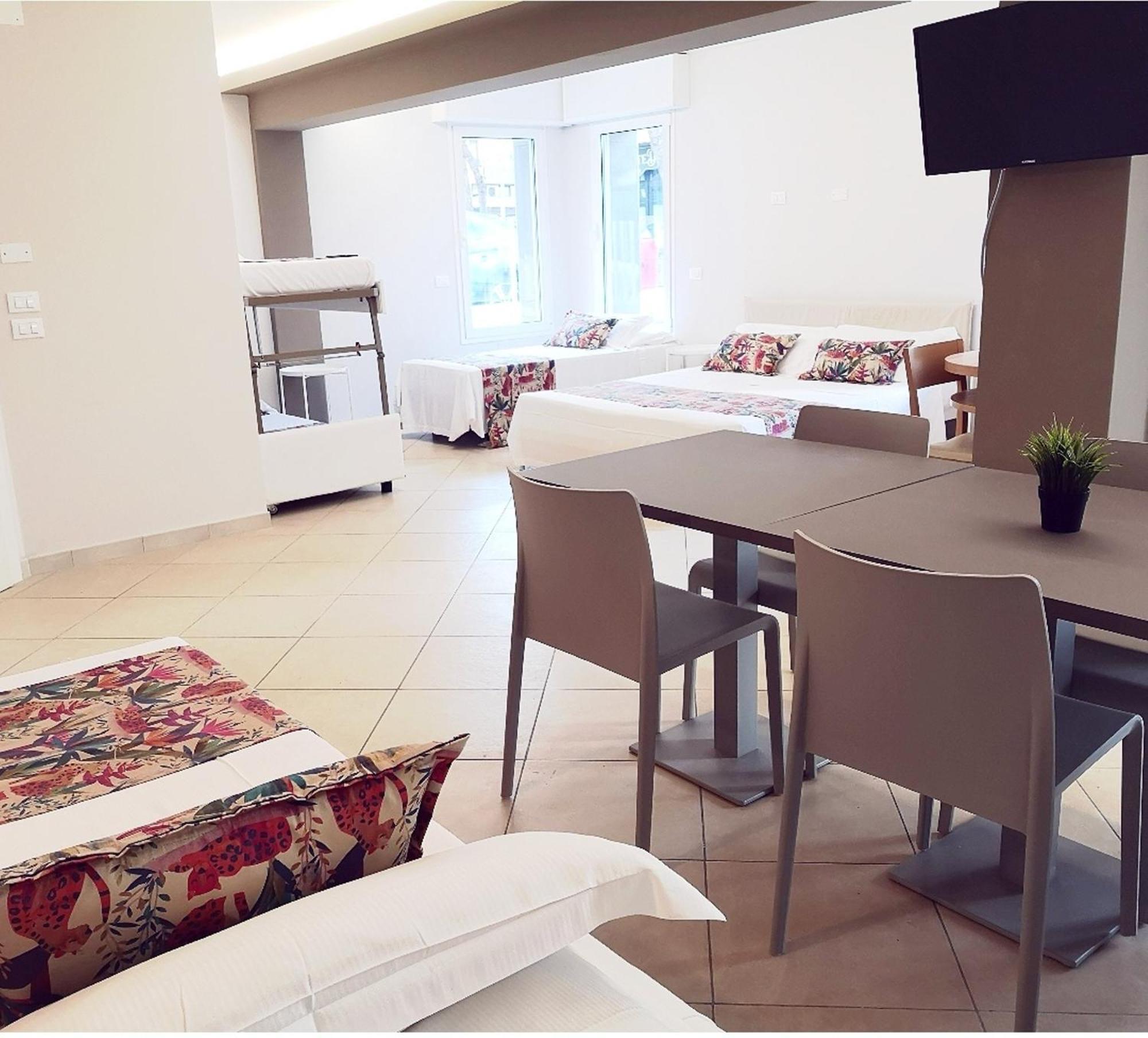 Hotel Amalfi - Smart Hotel Riccione Rum bild