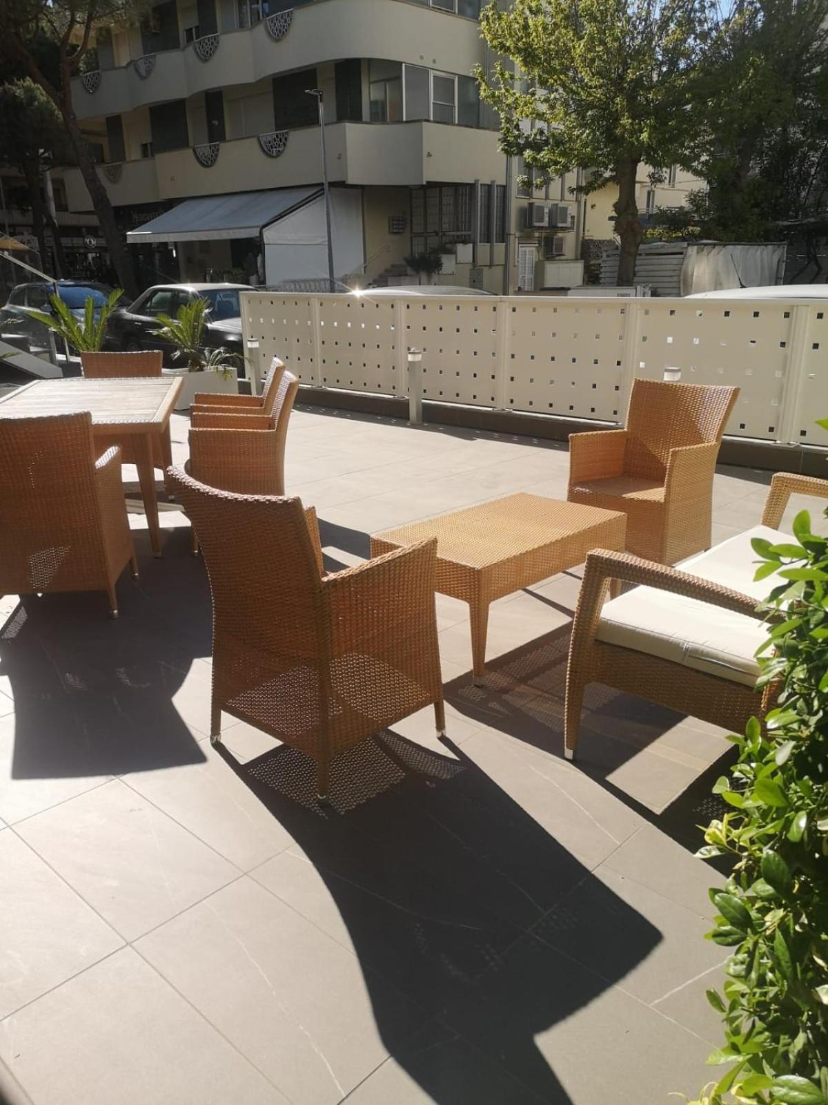 Hotel Amalfi - Smart Hotel Riccione Rum bild